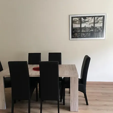 Haus Am Weinberg Apartament Rüdesheim nad Renem